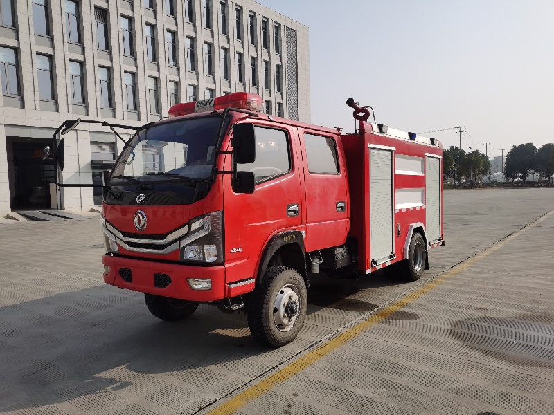 东风四驱水罐消防车