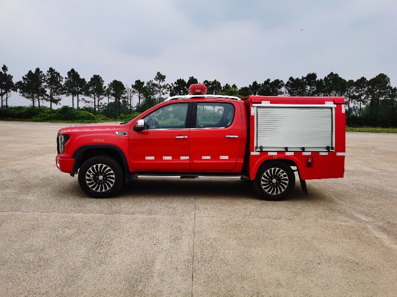 福田器材消防车